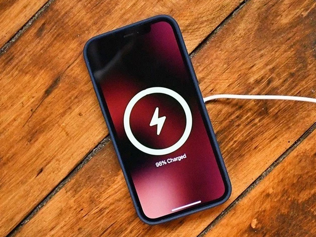泽库苹果手机维修分享iPhone 12可以随便充电吗 